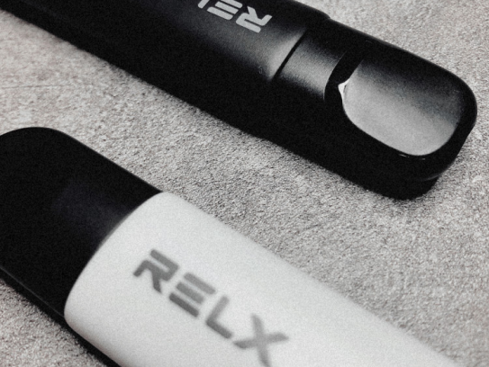RELX悦刻格调皮革款限量版，低调奢华的极致演绎-第1张图片-悦刻网上商城官方网站-正品优惠，尽在悦刻官方网站